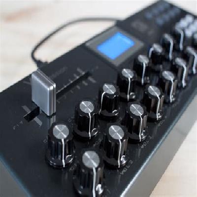 Moog Make Controller
