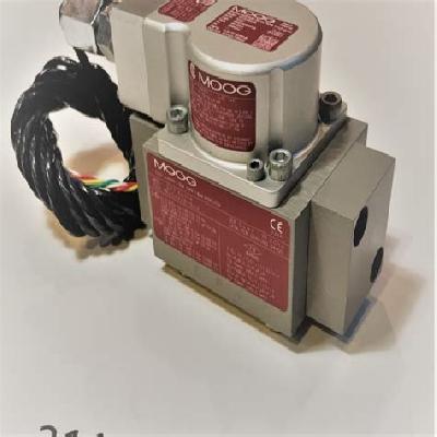 Moog Make servo Valve