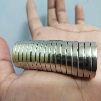 Unisource nd feb 4 x 4 mm