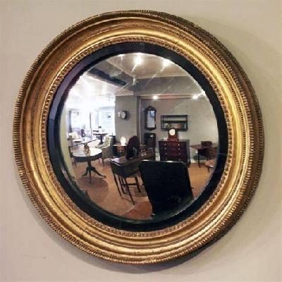 Round Convex Mirror