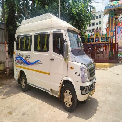 Hyderabad to Yadagirigutta Tempo Traveller Rent