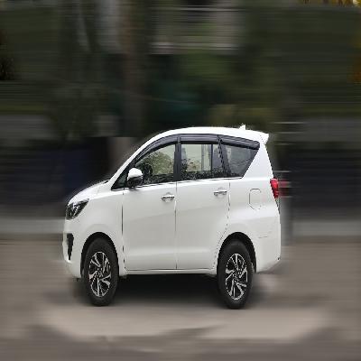 SUV Luxury Car Rentals Hire In Kolkata
