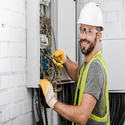 Electrician Facility Service