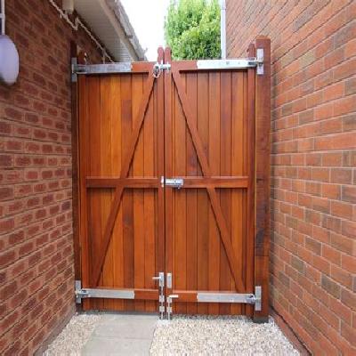 Double Door Gate
