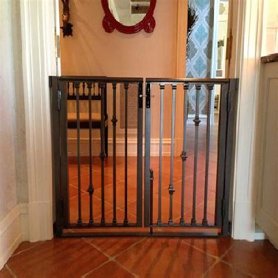 Pluto Decor-1, Double Gate