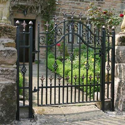 Single Side Gate