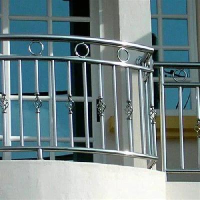 Balcony Steel Railing Fabrication Services