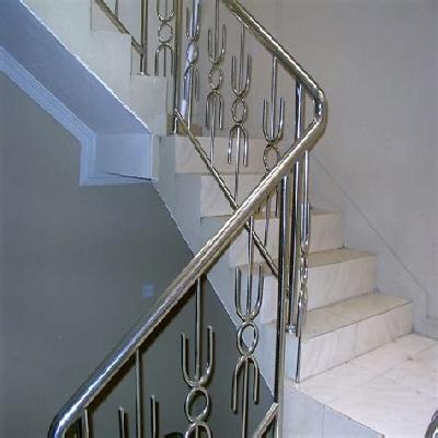 Hand Rail Stainless Fabrication Services