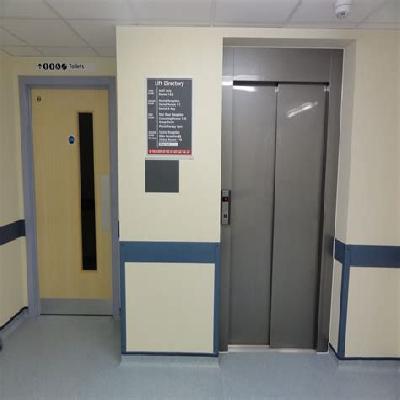 Hospital Lift