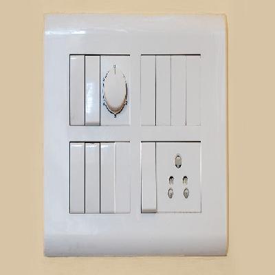 Schneider Modular Switch