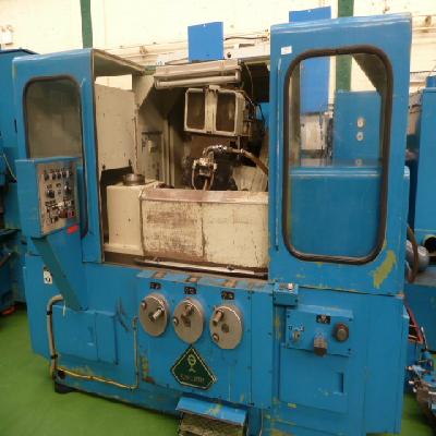 GRINDER MACHINE
