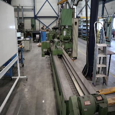 Thread Milling Machine