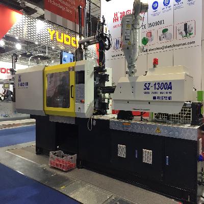 Spoon Plastic Injection Molding Machine