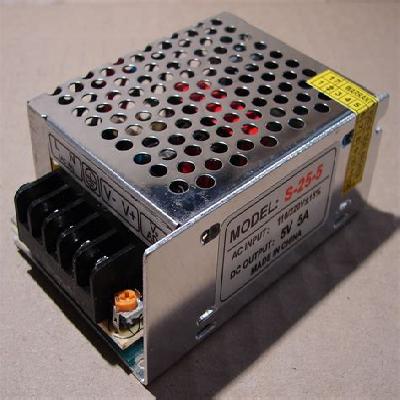 Retena 5V 5A Adapter Power Supply