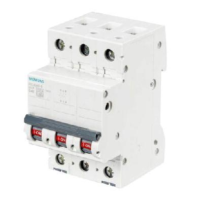 Seimens 40 A Triple Pole MCB