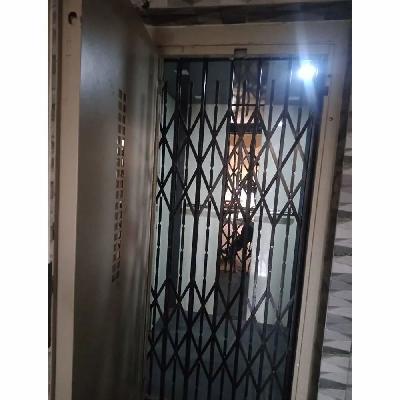 Elevator Collapsible Door
