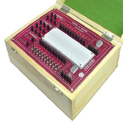 General Purpose Digital IC Trainer Model : HiQ-DIT001