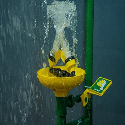 Unicare UFEW3 Faucet Mounted Eye  Face Wash