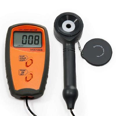 Digital UV Light Meter