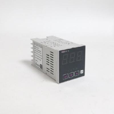 Rishabh RE56 Temperature Controller