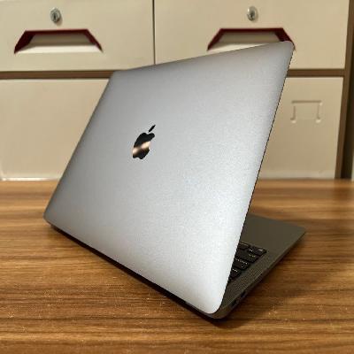 Apple MacBook Air Space Grey MVF22hn a 2020