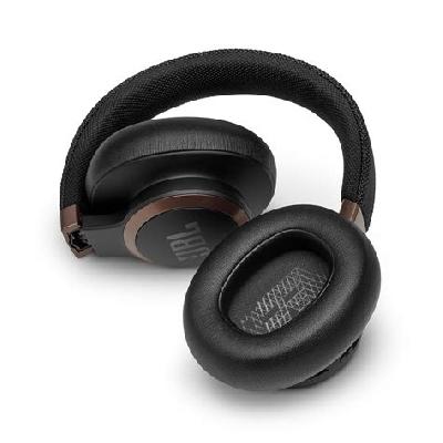 JBL Live 650BTNC by Harman