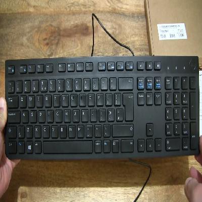 Dell KB216 Multimedia Keyboard