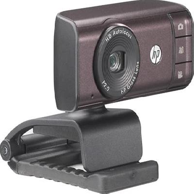 HP W100 480P 30 FPS Webcam, Built-in Mic, Plug and Play, Wide-Angle View