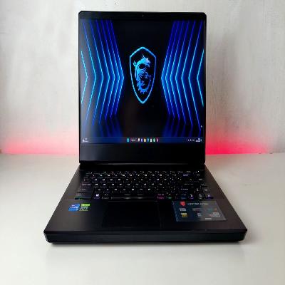 MSI GE66 Raider 11UE GAMING LAPTOP