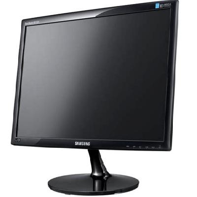 18 Inch LED Computer Monitor