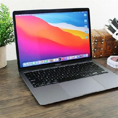 Apple Mackbook Air Laptop