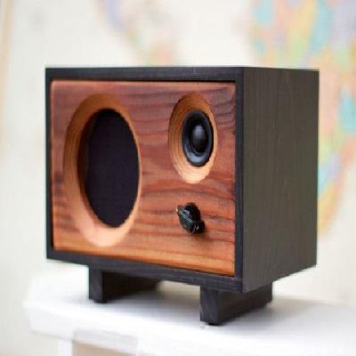 WOODEN BOX CABINET SPEAKER
