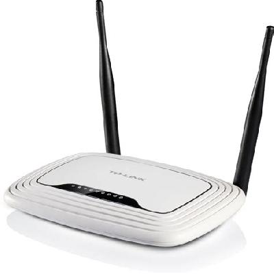 TP LINK N300 Broadband Wireless Router