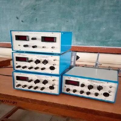 Microwave Test Bench Using Klystron Power Supply