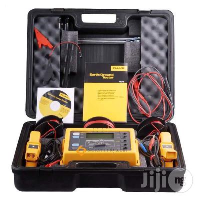 Fluke 1625 2 Geo Earth Ground Tester Kit
