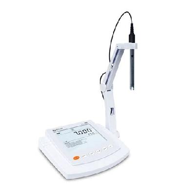Digital Table Top PH Meter
