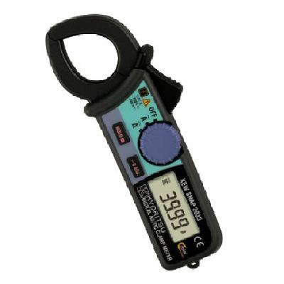 2000 AC   DC Digital Clamp Meter