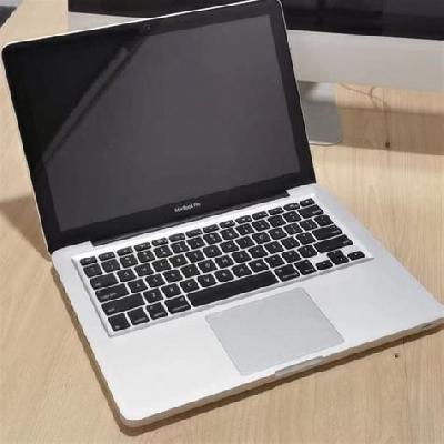 Apple Used Laptop