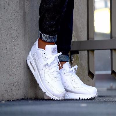 White Sneaker Shoes