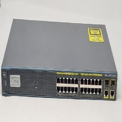 Cisco Catalyst 2960-24TC-S Switch