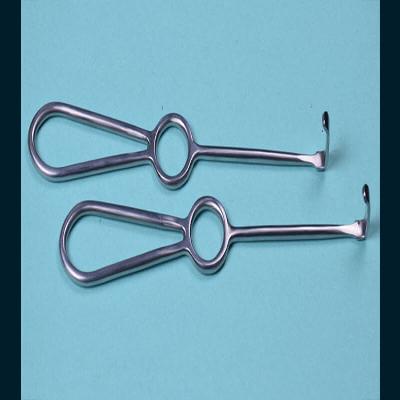 C Right Angle Retractor