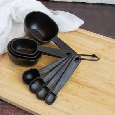 8 Pcs Black Spoon Set