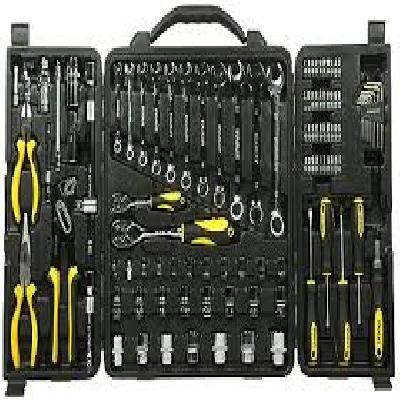 Stanley 110 Pieces Multi-Tool Set