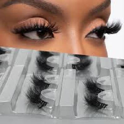 Black Eyelashes