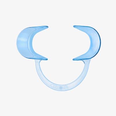 Plastic Cheek Retractor