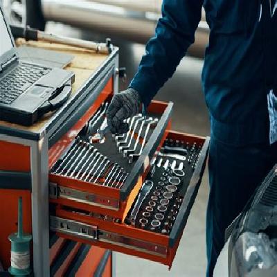 Garage Equipment for Automobiles