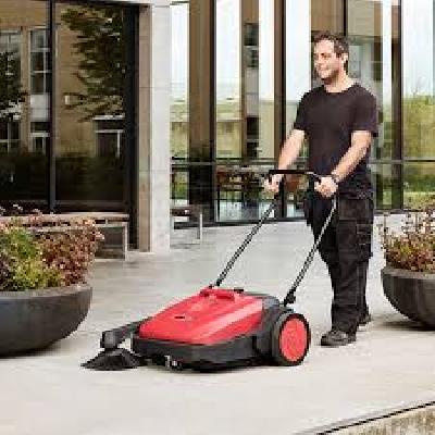 Compact Push Sweeper - PS480