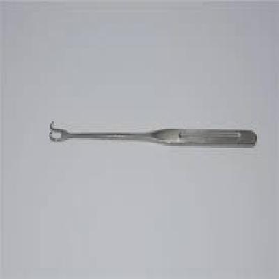 Double Hook Retractor