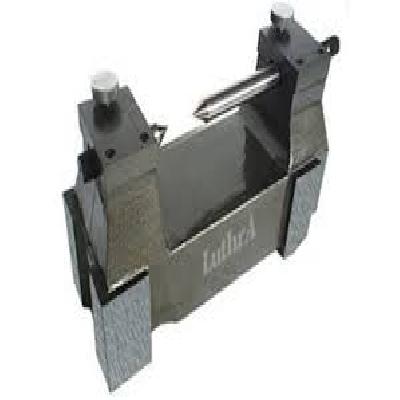 Luthra Make Bench Centre