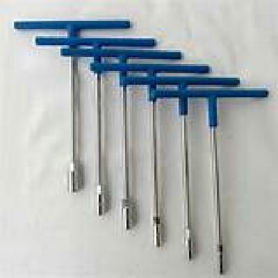 T Spanner Set